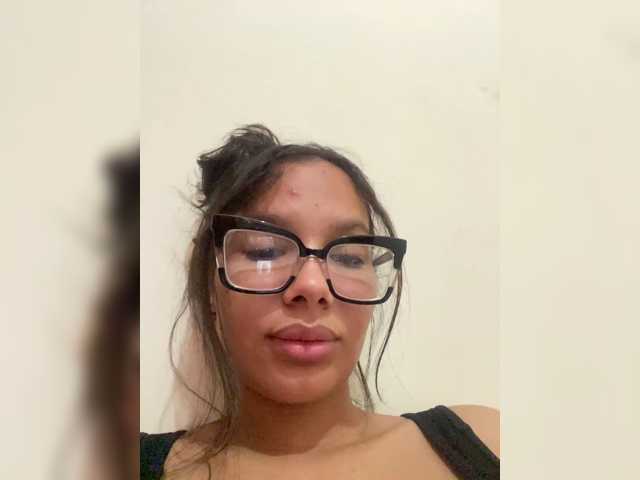 ValeryCronw live cam on BongaCams