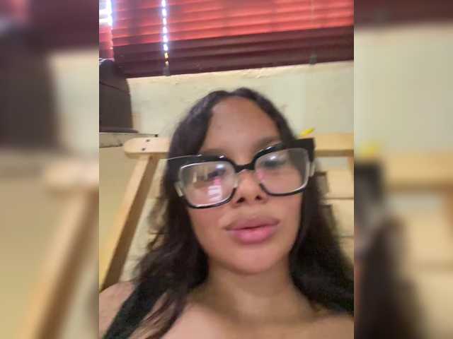 ValeryCronw live cam on BongaCams