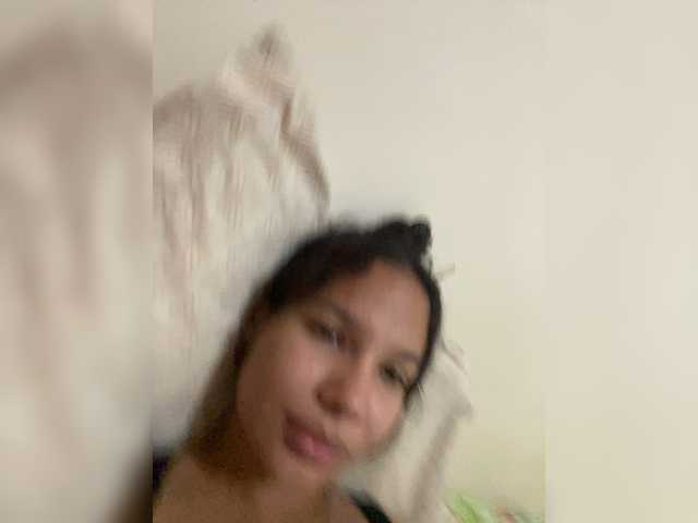 ValeryCronw live cam on BongaCams