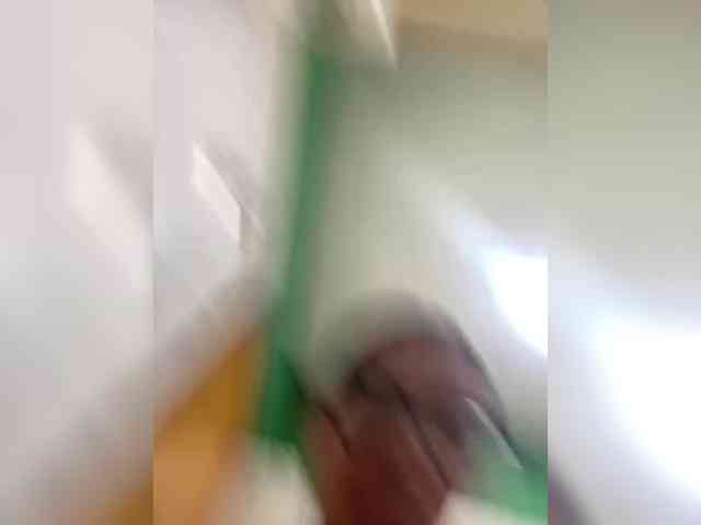 ValeryCronw webcam