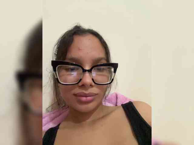 ValeryCronw webcam
