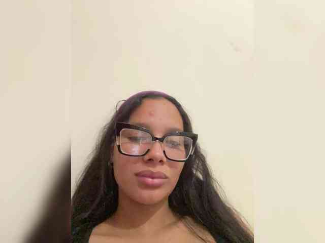 ValeryCronw webcam