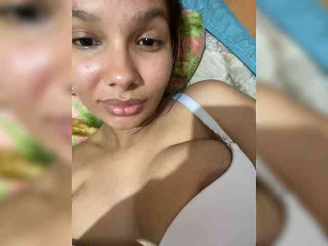 ValeryCronw webcam