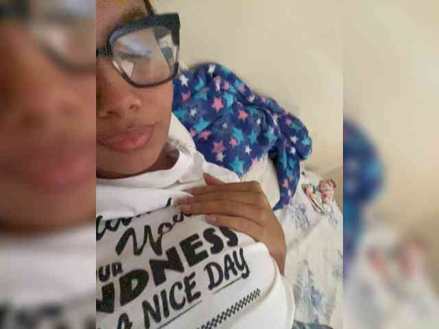 ValeryCronw webcam