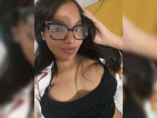 Modelo: ValeryCronw