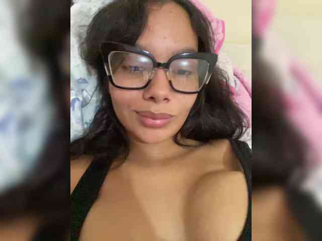 ValeryCronw webcam