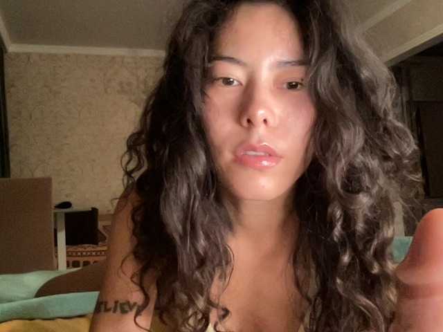 KellyAlvarez