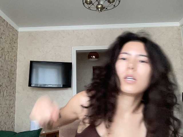 KellyAlvarez