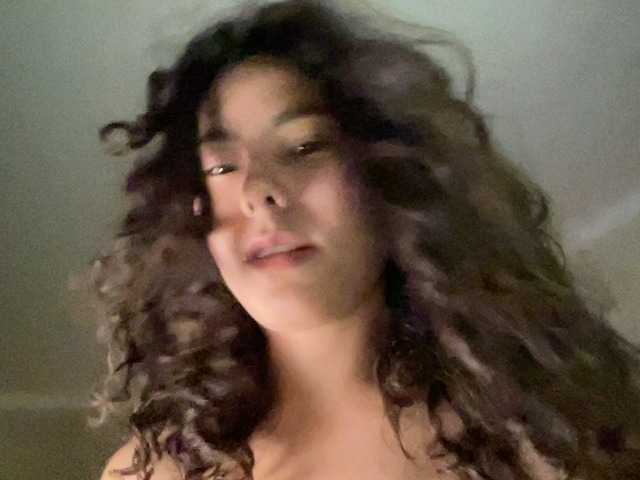 KellyAlvarez