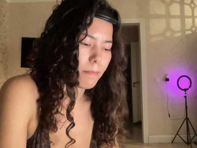 KellyAlvarez live cam on BongaCams