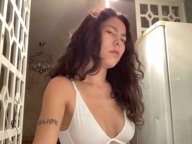KellyAlvarez