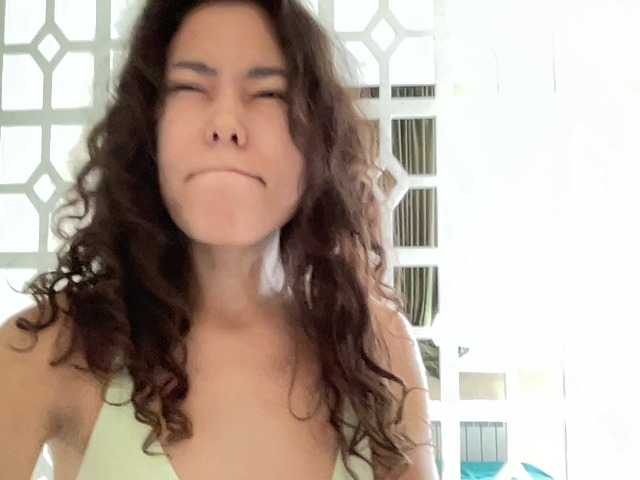 KellyAlvarez