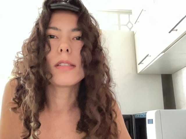 KellyAlvarez