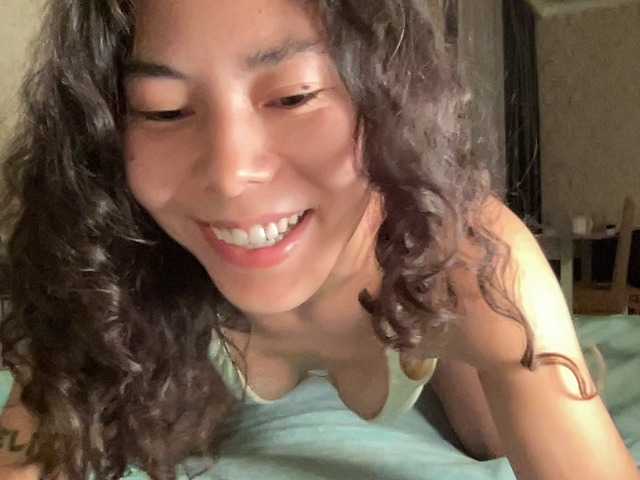 KellyAlvarez