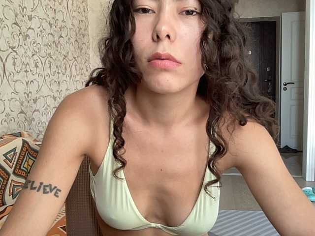 KellyAlvarez