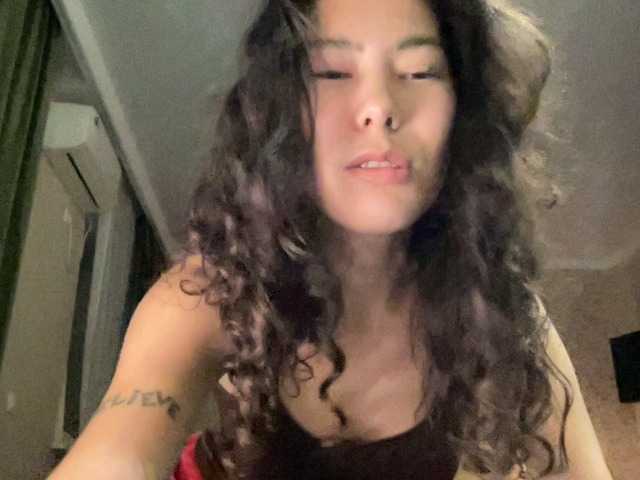KellyAlvarez live cam