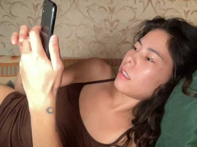 KellyAlvarez