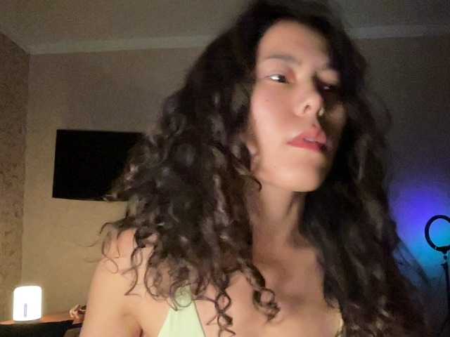 KellyAlvarez