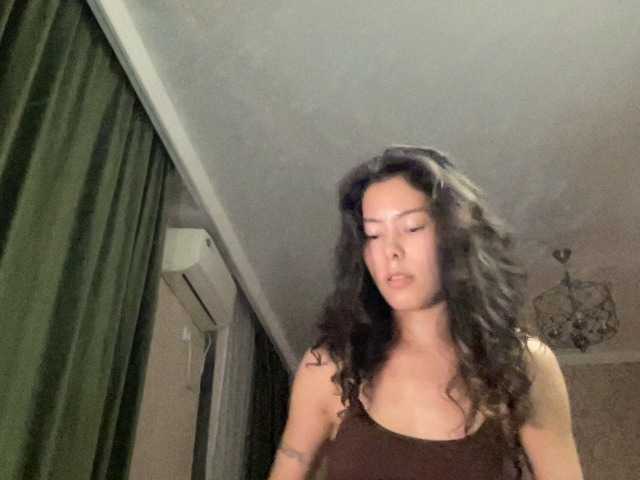 KellyAlvarez