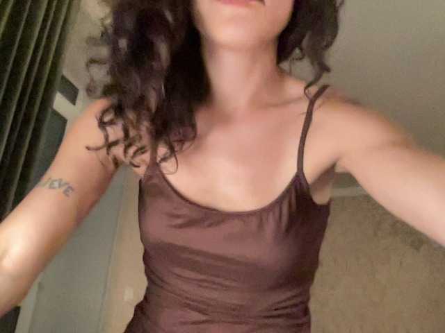 KellyAlvarez