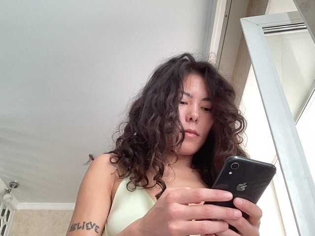 KellyAlvarez