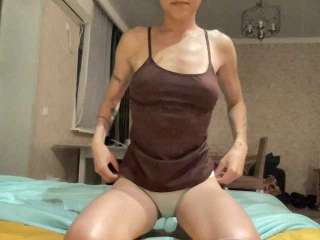 KellyAlvarez