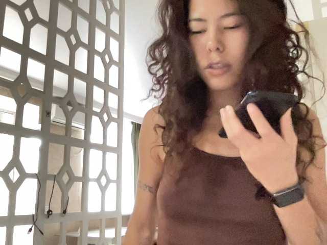 KellyAlvarez