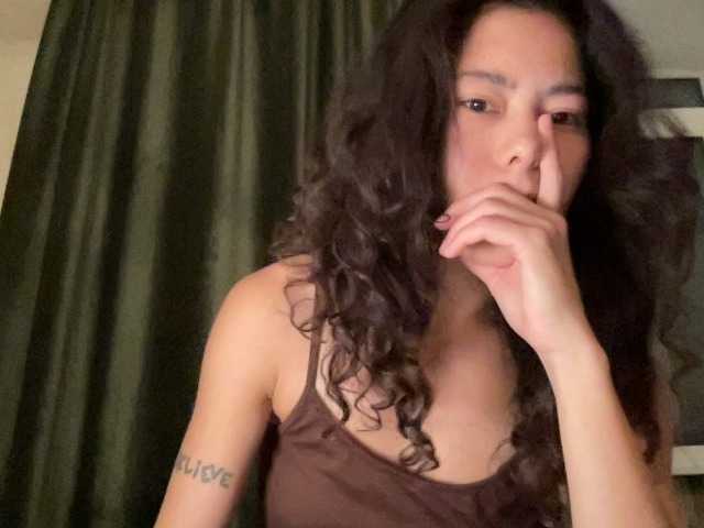 KellyAlvarez
