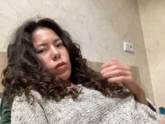 KellyAlvarez live cam preview