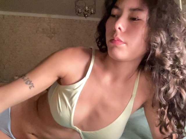 KellyAlvarez