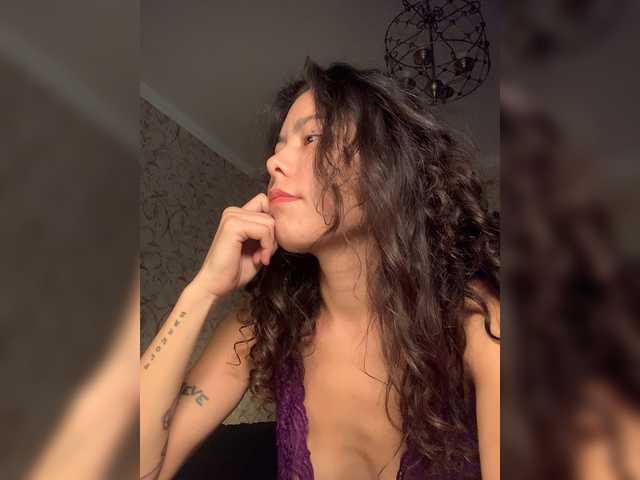 KellyAlvarez