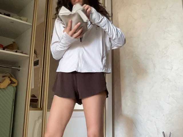 KellyAlvarez