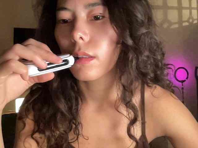 KellyAlvarez