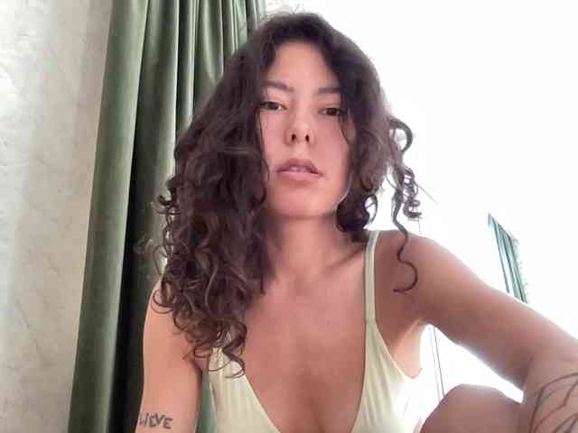 KellyAlvarez