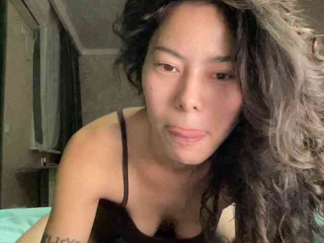 KellyAlvarez