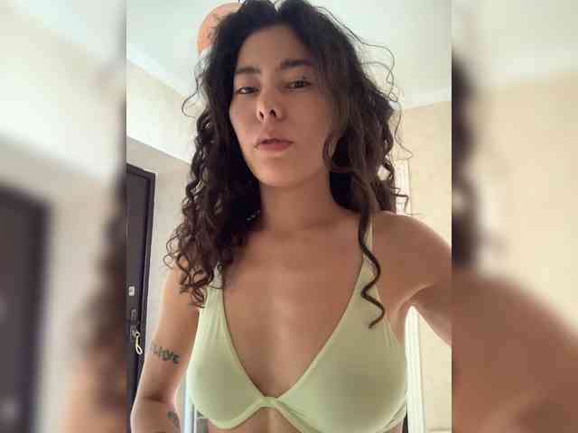 KellyAlvarez