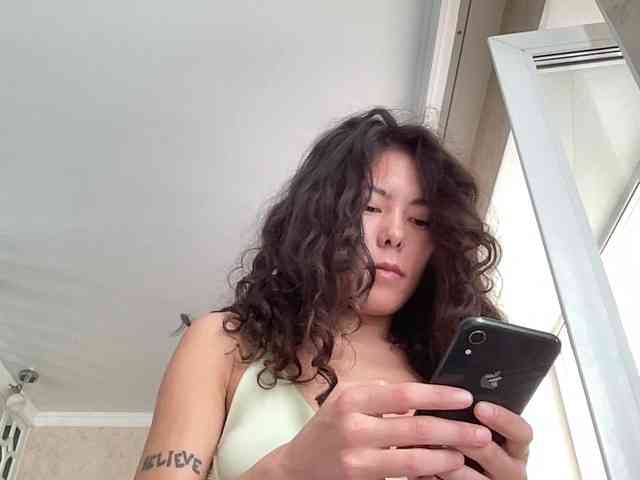 KellyAlvarez