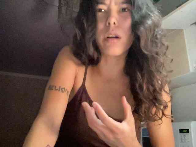 KellyAlvarez
