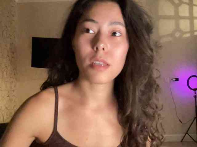 KellyAlvarez webcam