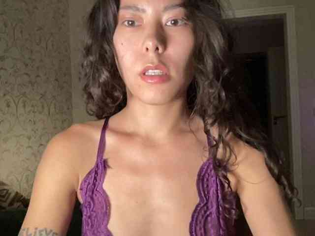 KellyAlvarez