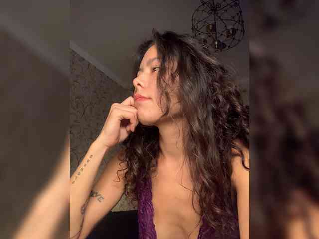KellyAlvarez