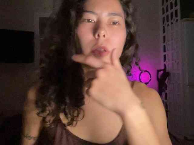 KellyAlvarez