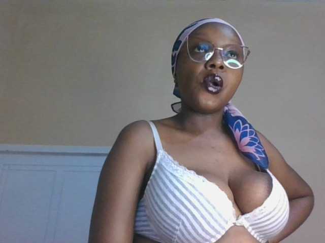 sexy-mommy