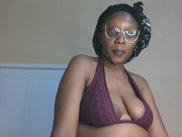 sexy-mommy