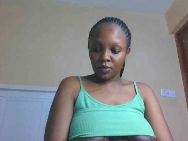 sexy-mommy webcam