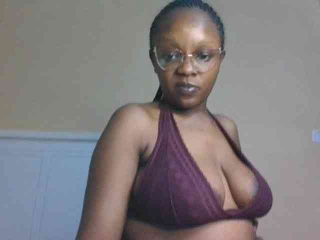 sexy-mommy webcam