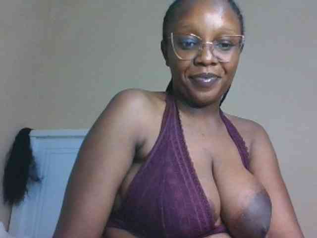 sexy-mommy webcam