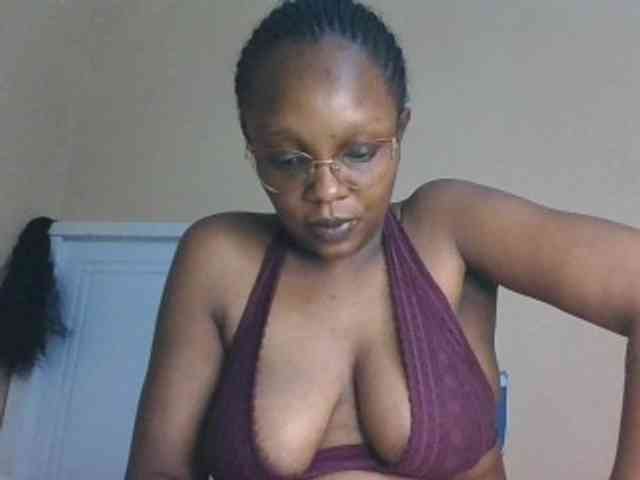 sexy-mommy webcam