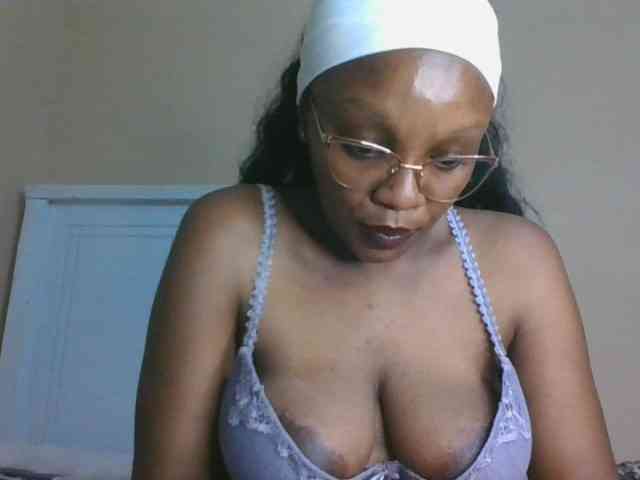 sexy-mommy