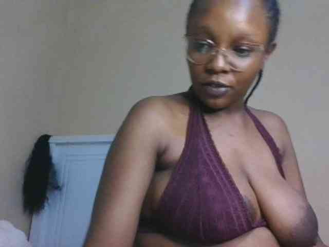 Modella: sexy-mommy